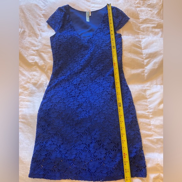 Dina Be Short Sleeve Lace Dress - Size Small - Picture 5 of 5